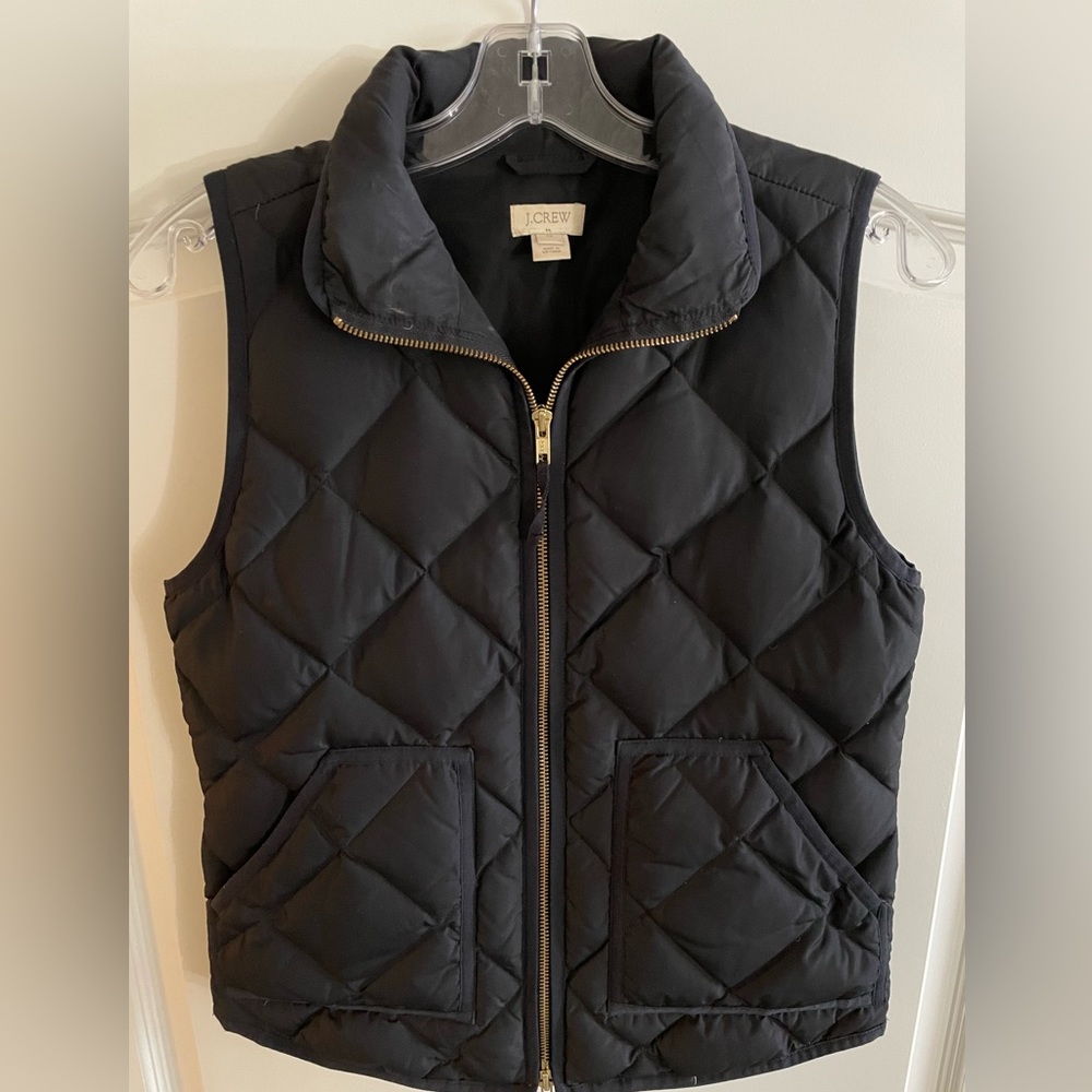 J Crew Women’s Puffer Vest with Snap Pockets